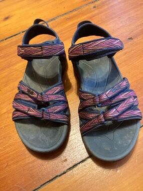 Teva Tirra-Women's Strappy Outdoor Sandals - Palm/ Indigo/Violet